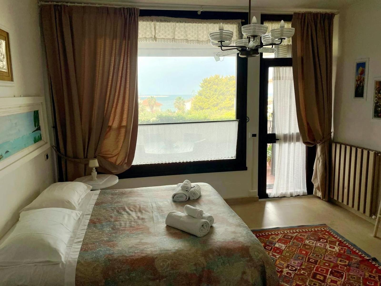 B&B Magna Grecia Кротоне Екстер'єр фото