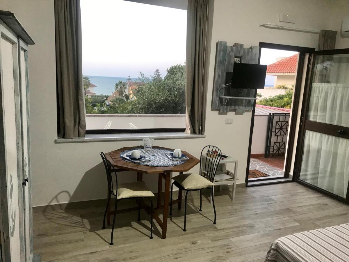 B&B Magna Grecia Кротоне Екстер'єр фото